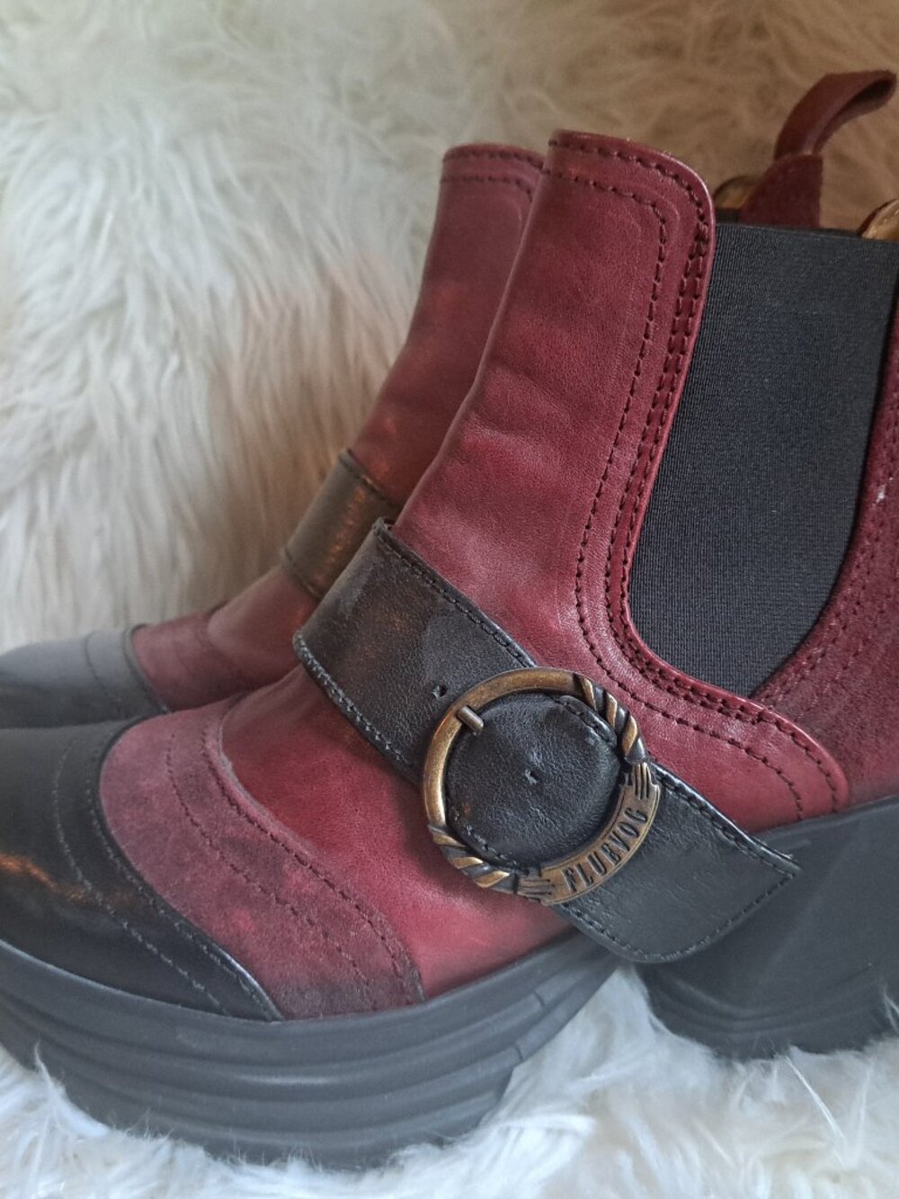Fluevogs! - Picture 2 of 6